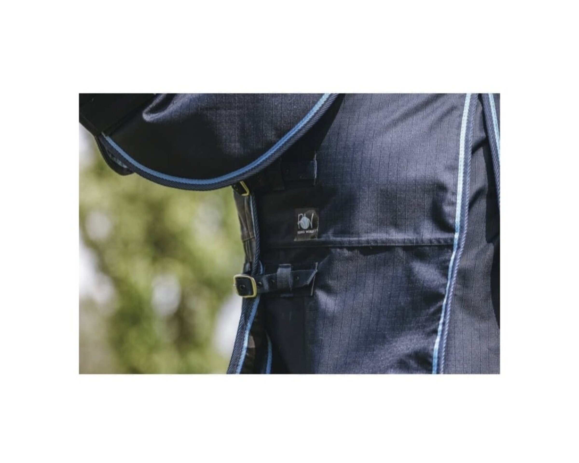 MANTA IMPERMEABLE CON CUELLO RIDING WORLD 600D 220gr - 4