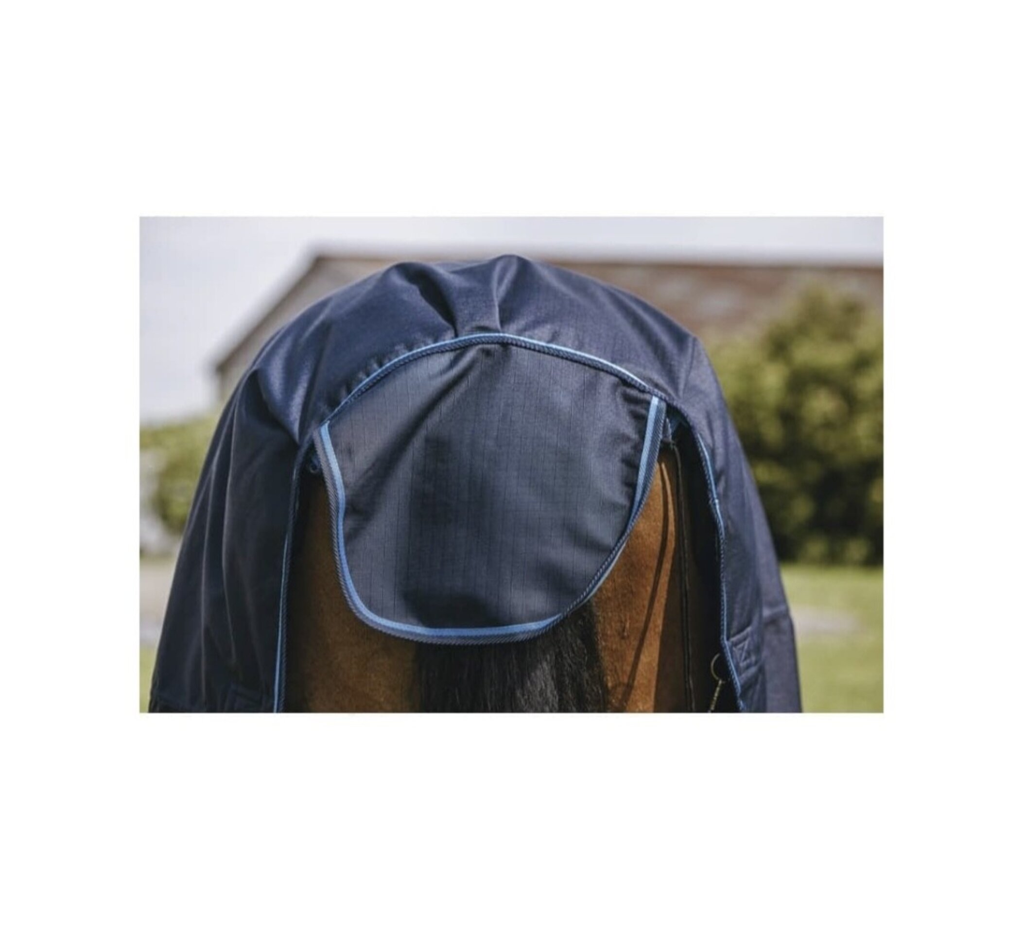 MANTA IMPERMEABLE CON CUELLO RIDING WORLD 600D 220gr - 2